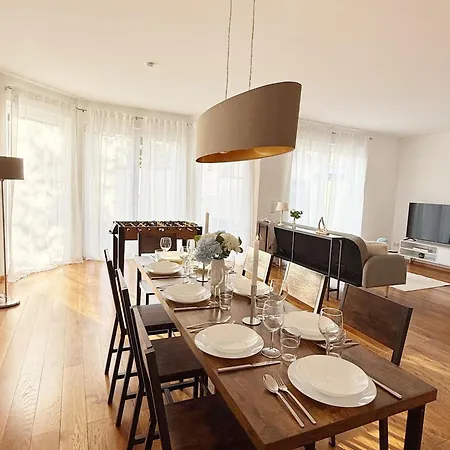 Villa Luxurioese Ferienvilla Mit Garten, Gaming Zone & Netflix Langenhagen