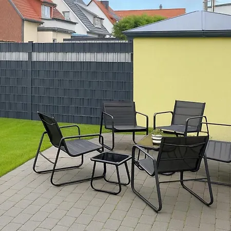 Luxurioese Ferienvilla Mit Garten, Gaming Zone & Netflix *