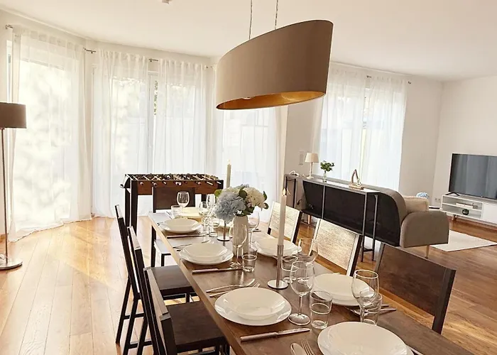 Villa Luxurioese Ferienvilla Mit Garten, Gaming Zone & Netflix Langenhagen (Hannover)