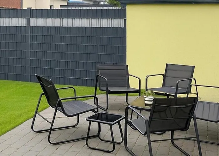 Luxurioese Ferienvilla Mit Garten, Gaming Zone & Netflix *